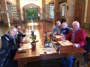 Tours privados de vino desde Santiago. Isla De Maipo Total Para Fanáticos Del Vino.